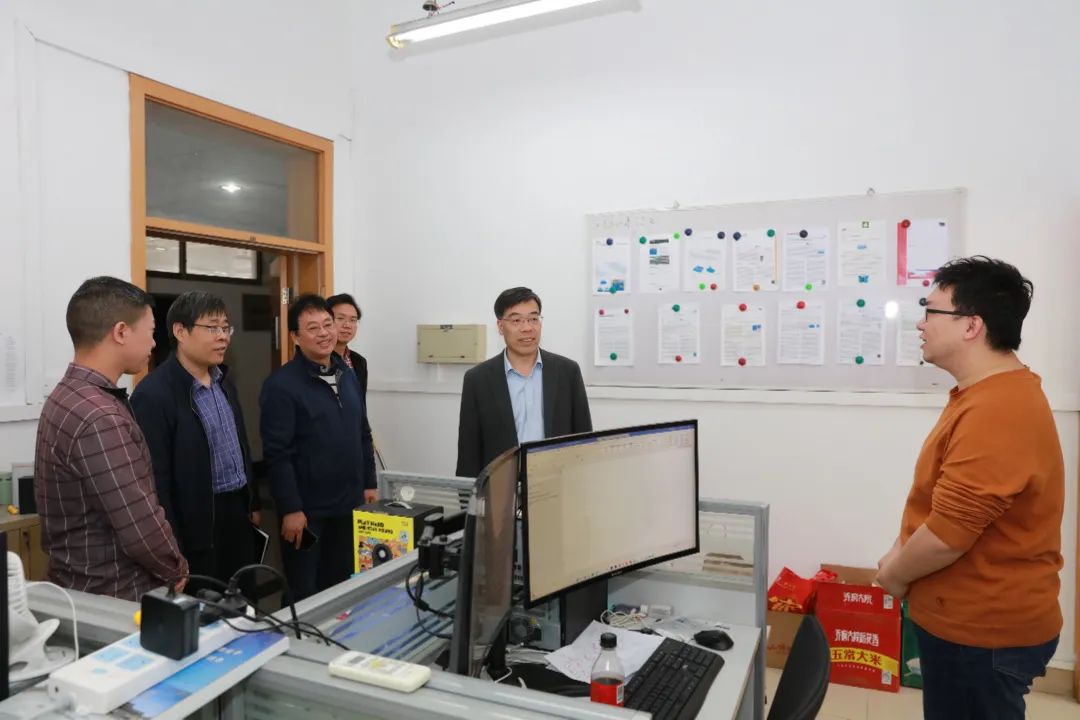 【主题教育进行时】公司党委书记吴锋民“四不两直”走访调研金年会
